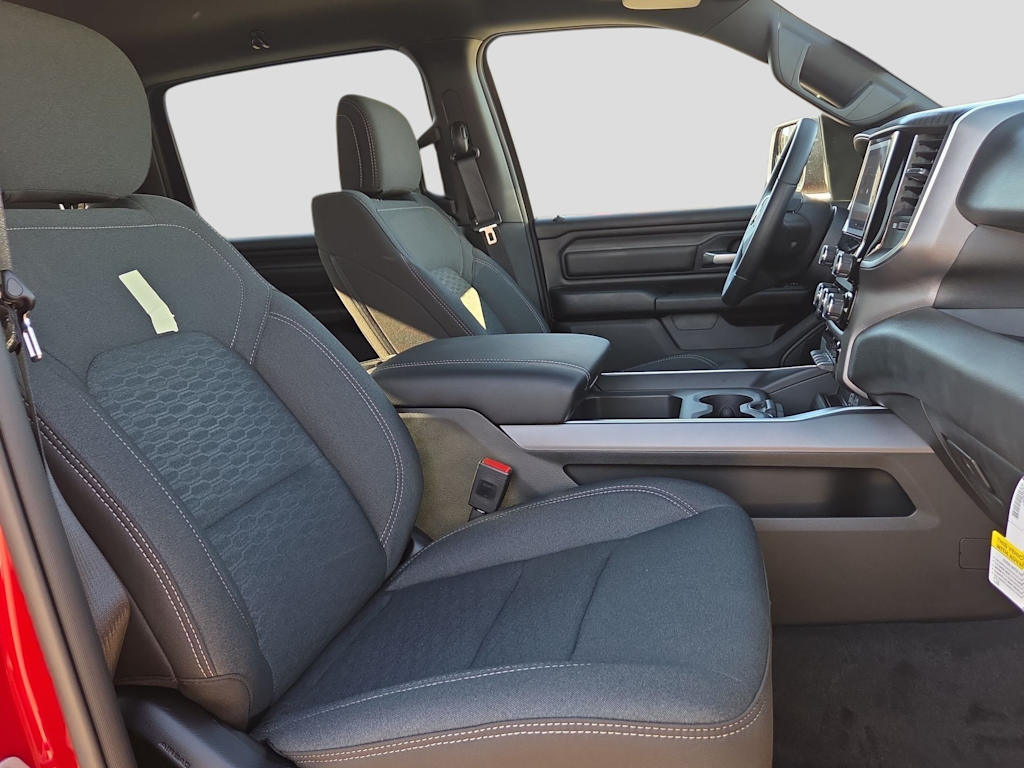 Thumbnail: 2026 RAM 1500 - 11