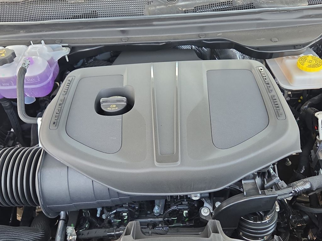 Thumbnail: 2026 RAM 1500 - 8