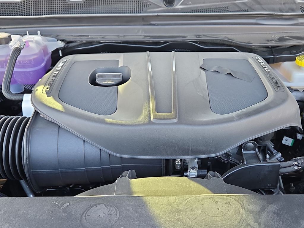 Thumbnail: 2026 RAM 1500 - 9