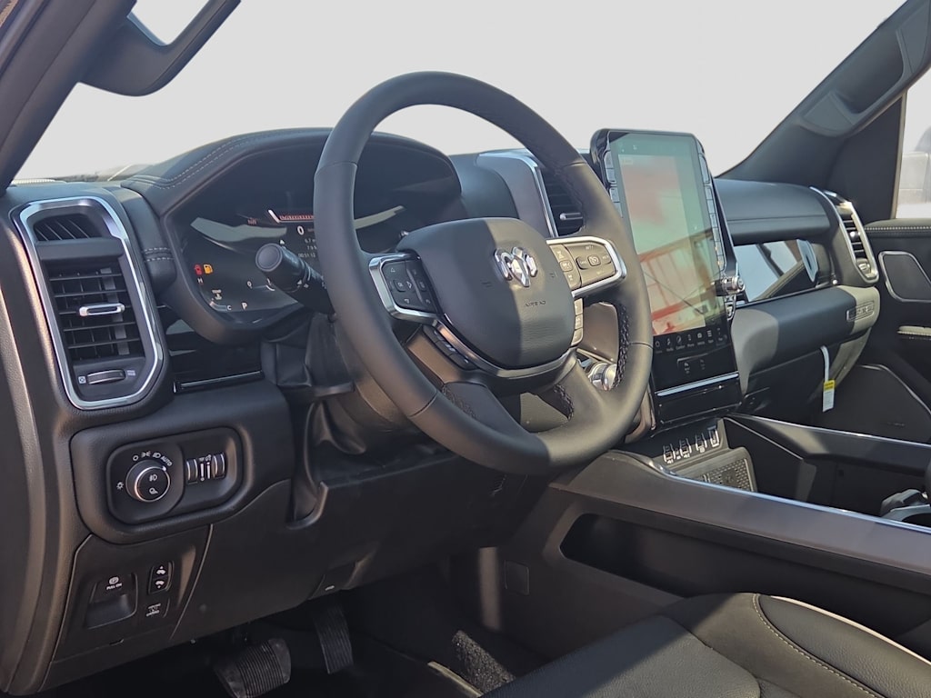 Thumbnail: 2026 RAM 1500 - 2