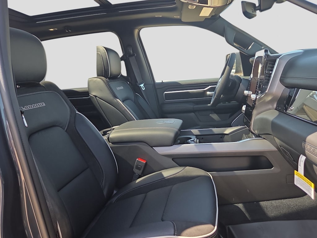 Thumbnail: 2026 RAM 1500 - 12