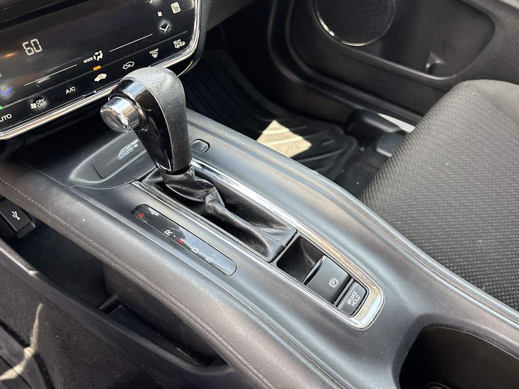 Thumbnail: 2018 Honda HR-V - 12