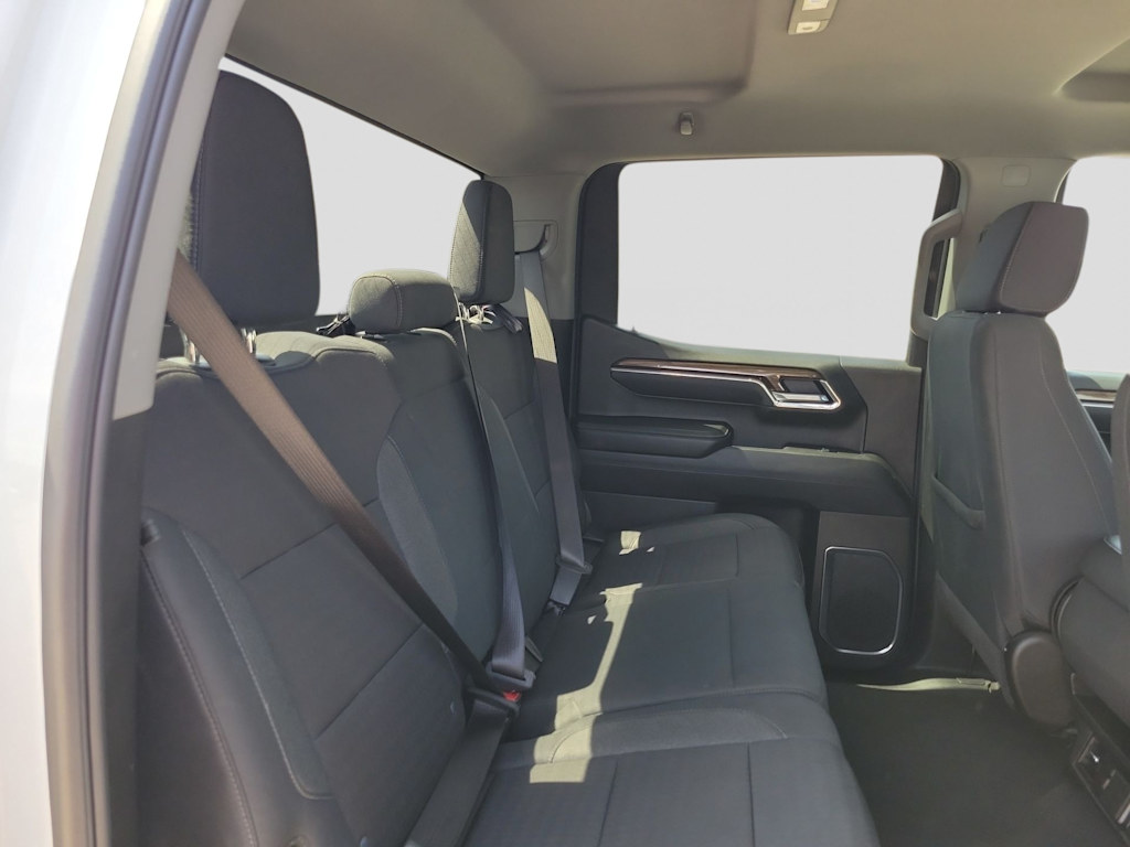 Thumbnail: 2025 Chevrolet Silverado 1500 - 23
