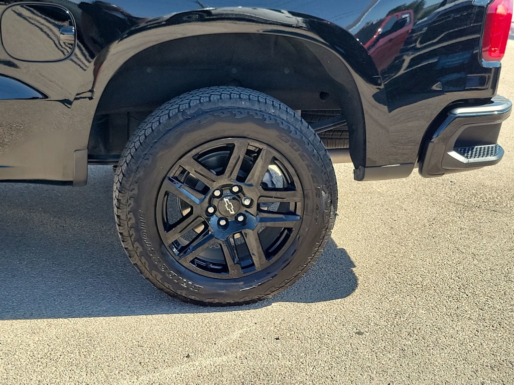 Thumbnail: 2024 Chevrolet Silverado 1500 - 7