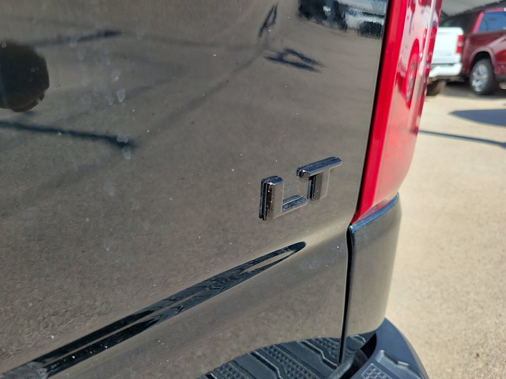 Thumbnail: 2024 Chevrolet Silverado 1500 - 19