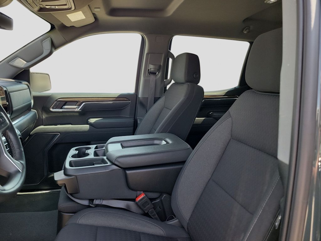 Thumbnail: 2025 Chevrolet Silverado 1500 - 12