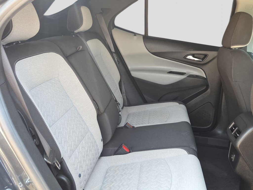 Thumbnail: 2022 Chevrolet Equinox - 22