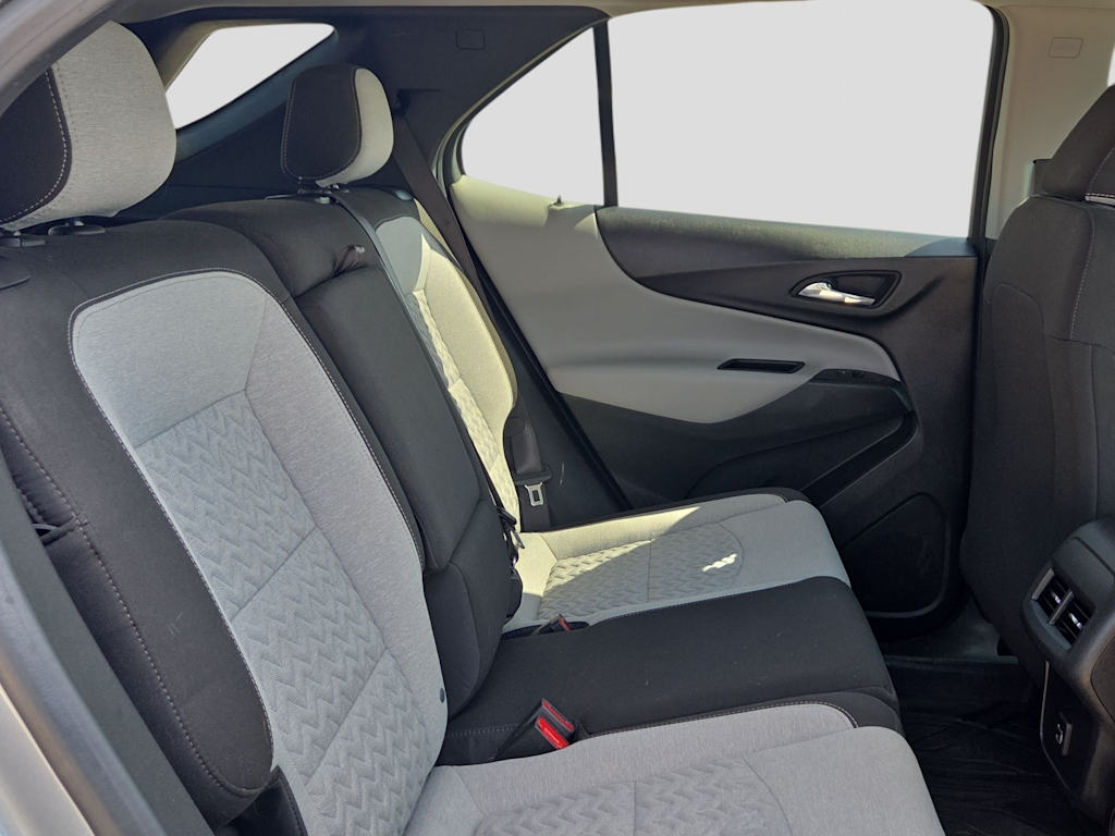 Thumbnail: 2023 Chevrolet Equinox - 23