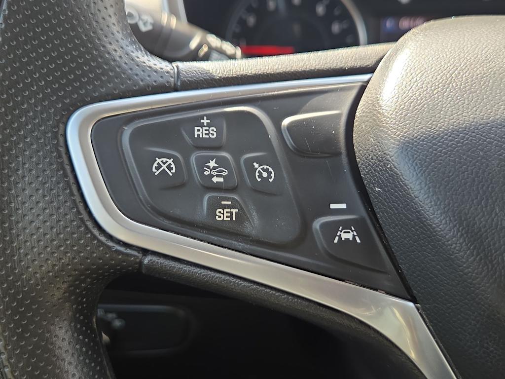 Thumbnail: 2023 Chevrolet Equinox - 24