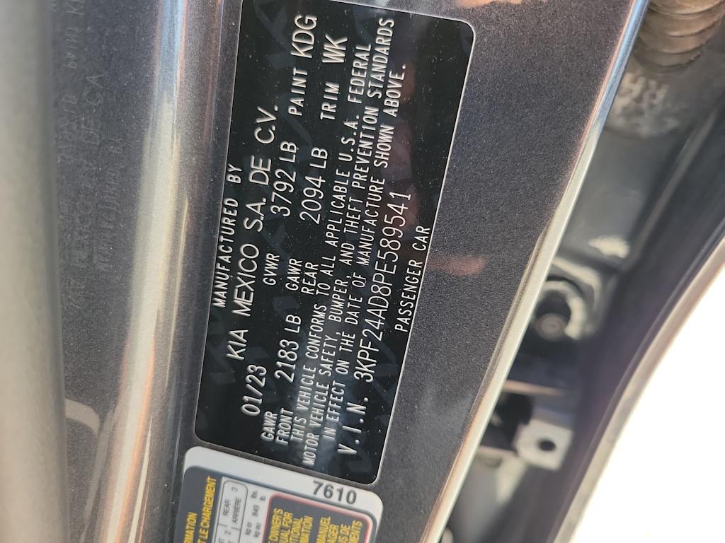 Thumbnail: 2023 Kia Forte - 18