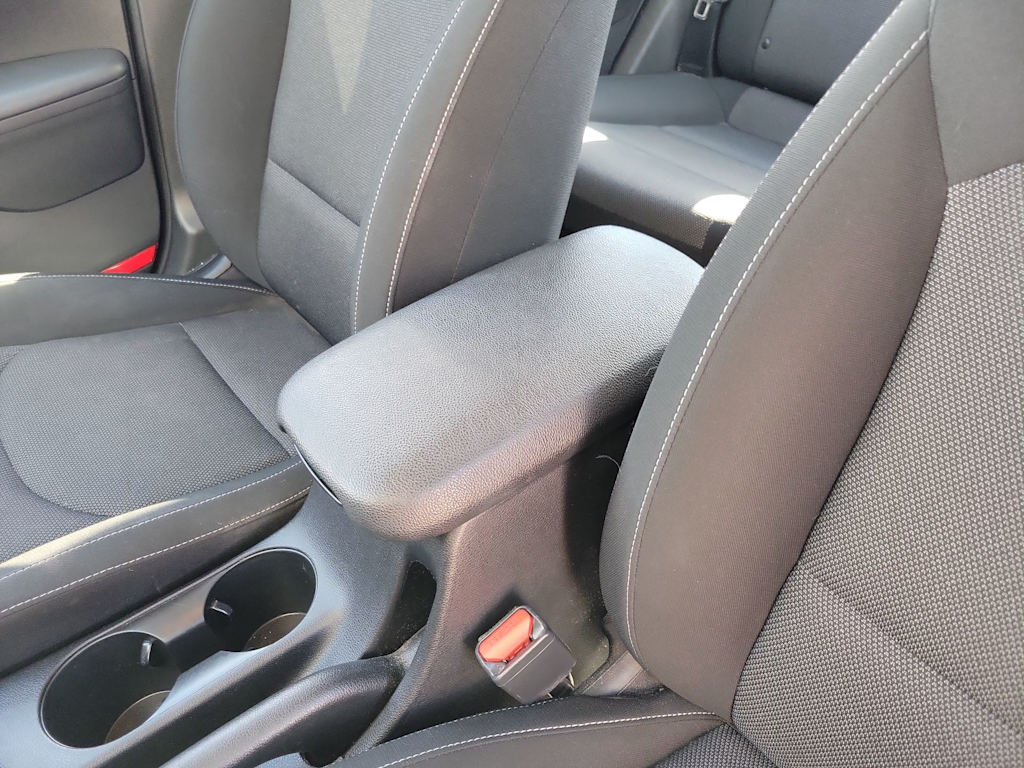 Thumbnail: 2023 Kia Forte - 20