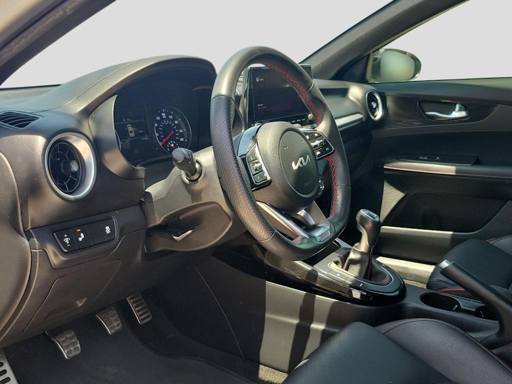 Thumbnail: 2022 Kia Forte - 2