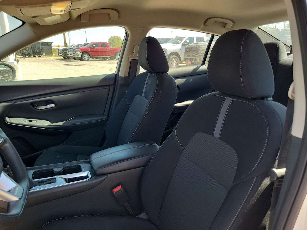 Thumbnail: 2024 Nissan Sentra - 10