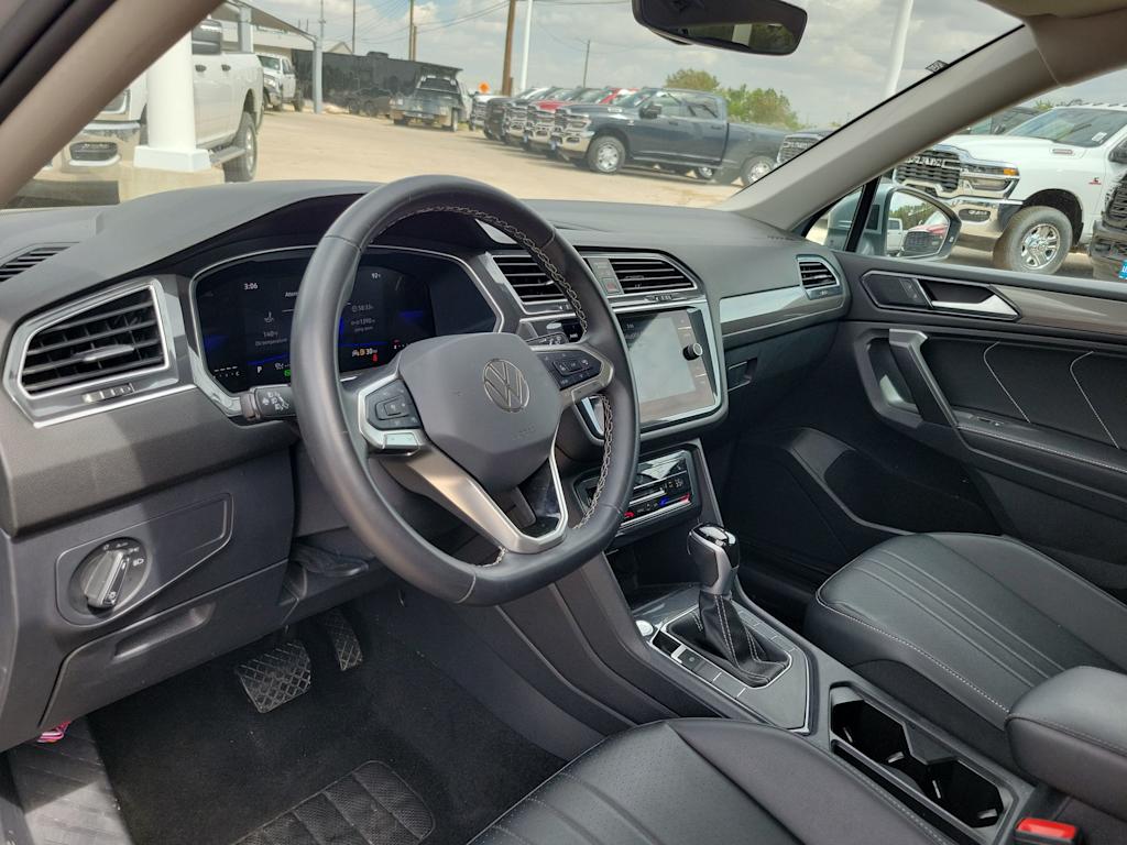 Thumbnail: 2024 Volkswagen Tiguan - 2