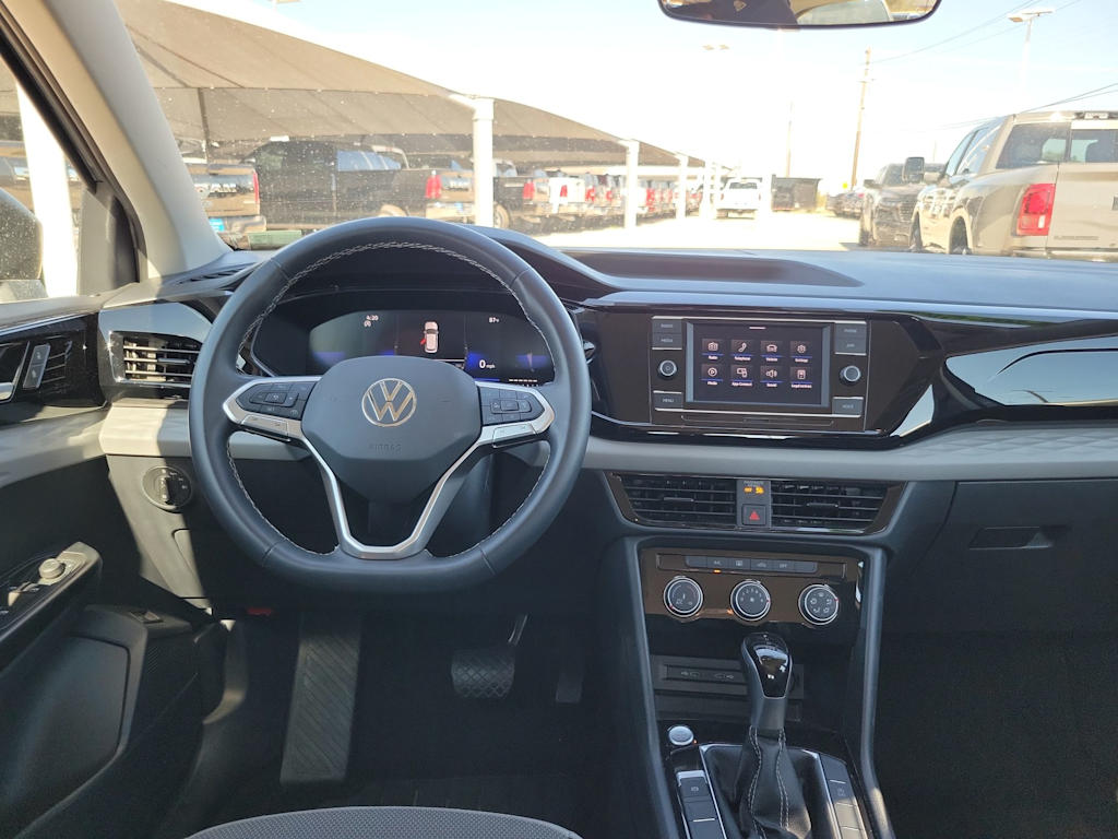 Thumbnail: 2024 Volkswagen Taos - 9