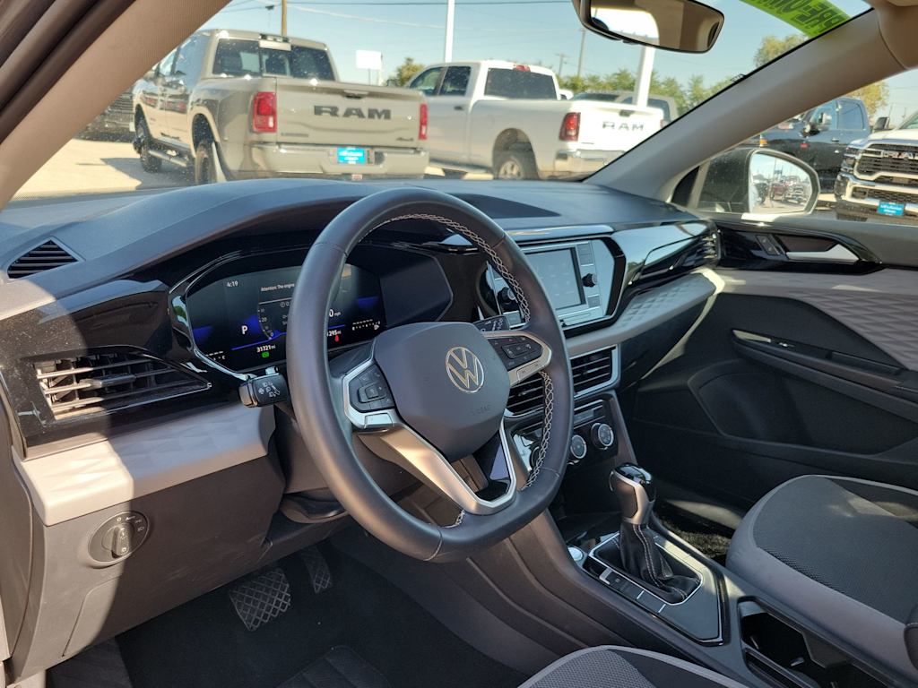 Thumbnail: 2024 Volkswagen Taos - 2