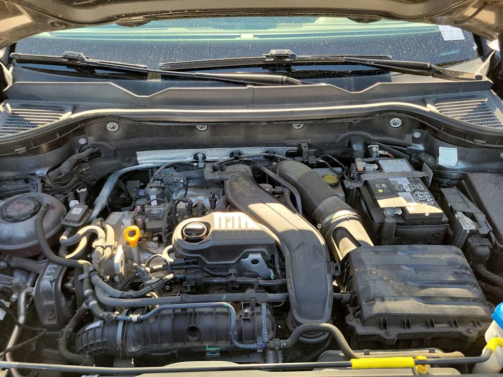 Thumbnail: 2024 Volkswagen Taos - 8