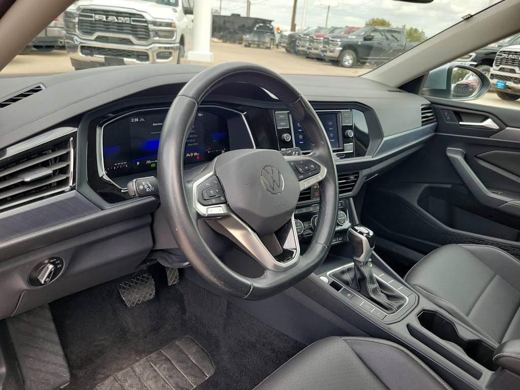 Thumbnail: 2024 Volkswagen Jetta - 2