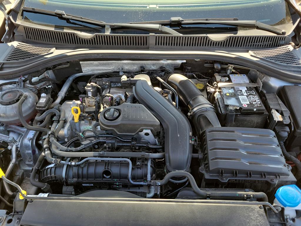 Thumbnail: 2024 Volkswagen Jetta - 9