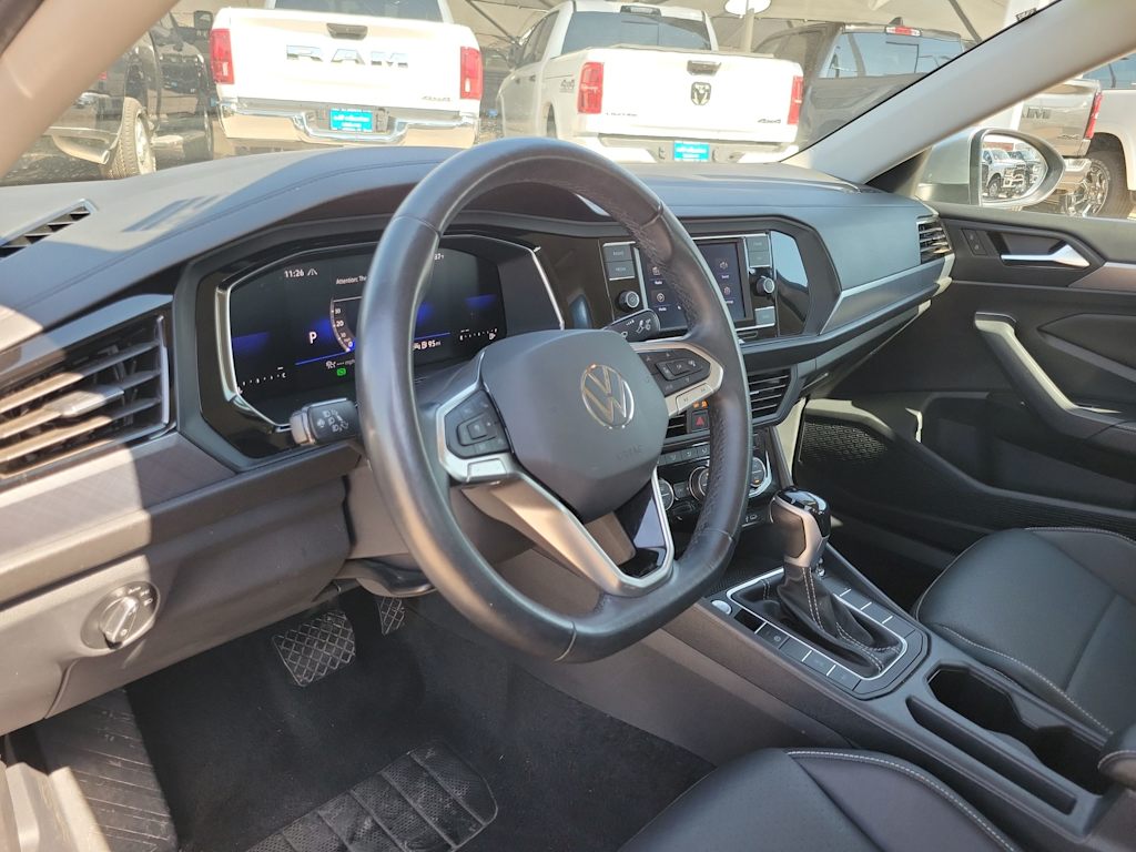 Thumbnail: 2024 Volkswagen Jetta - 2