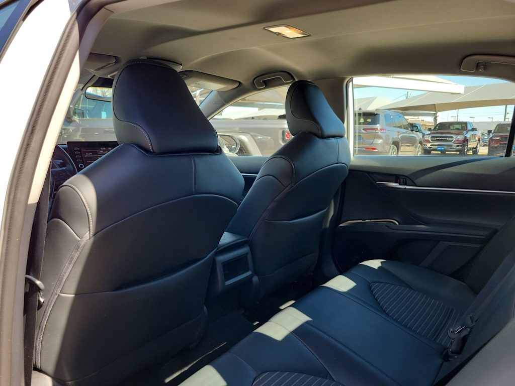 2023 Toyota Camry SE 13