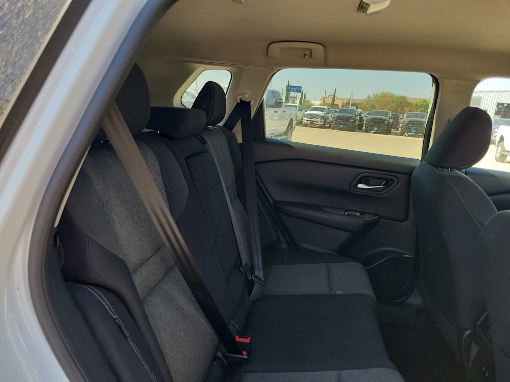 Thumbnail: 2024 Nissan Rogue - 20