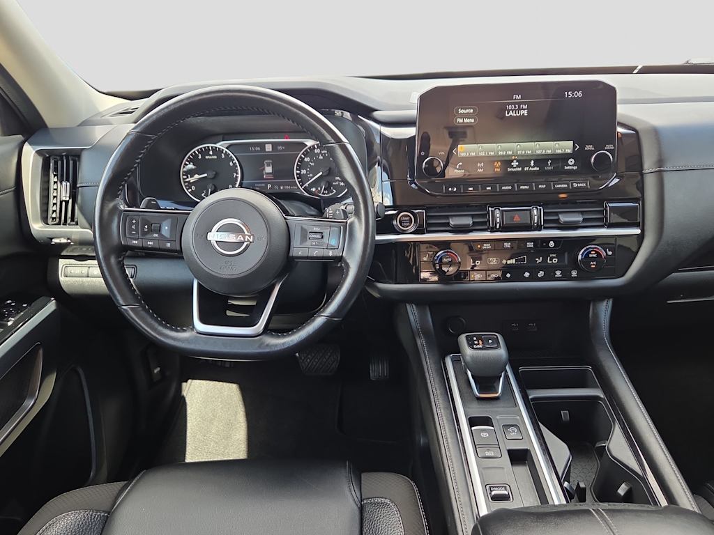 Thumbnail: 2022 Nissan Pathfinder - 8