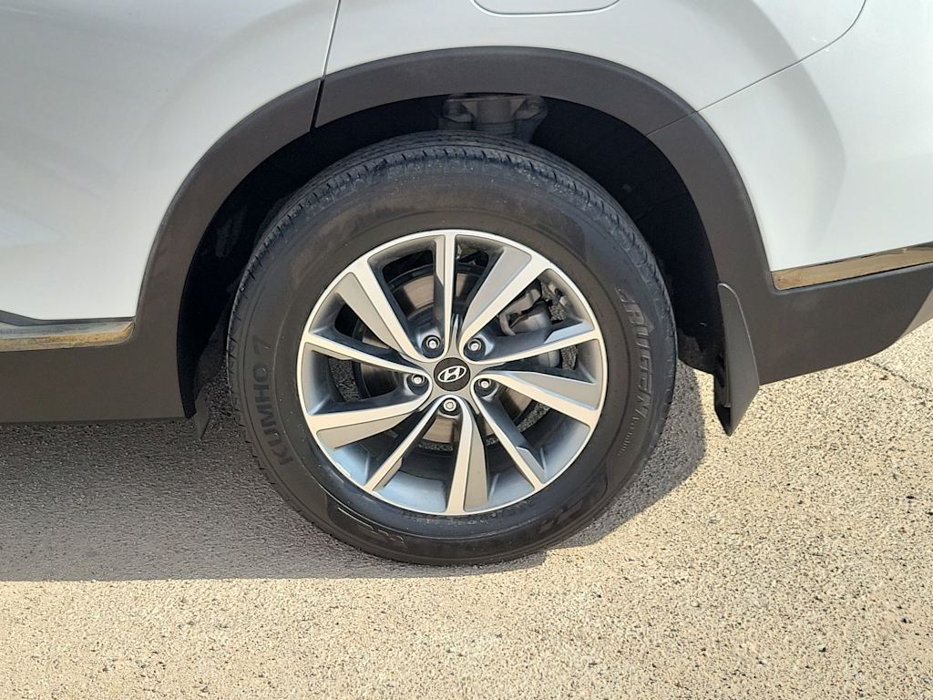 2020 Hyundai Santa Fe Limited 8