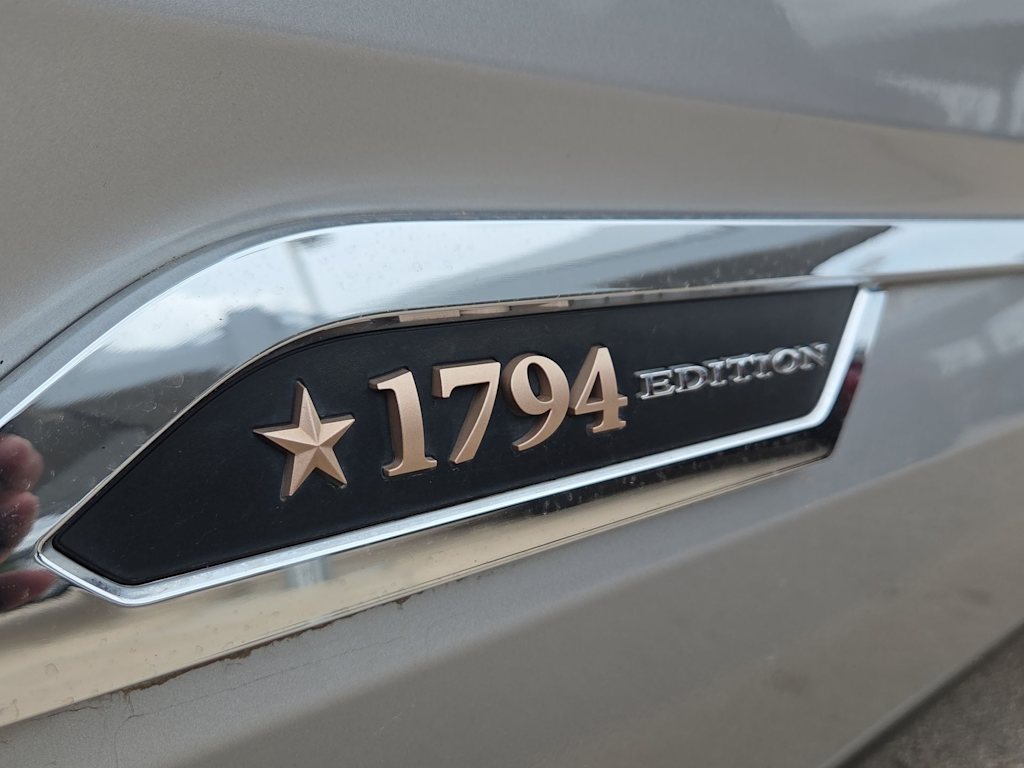 Thumbnail: 2023 Toyota Tundra - 6
