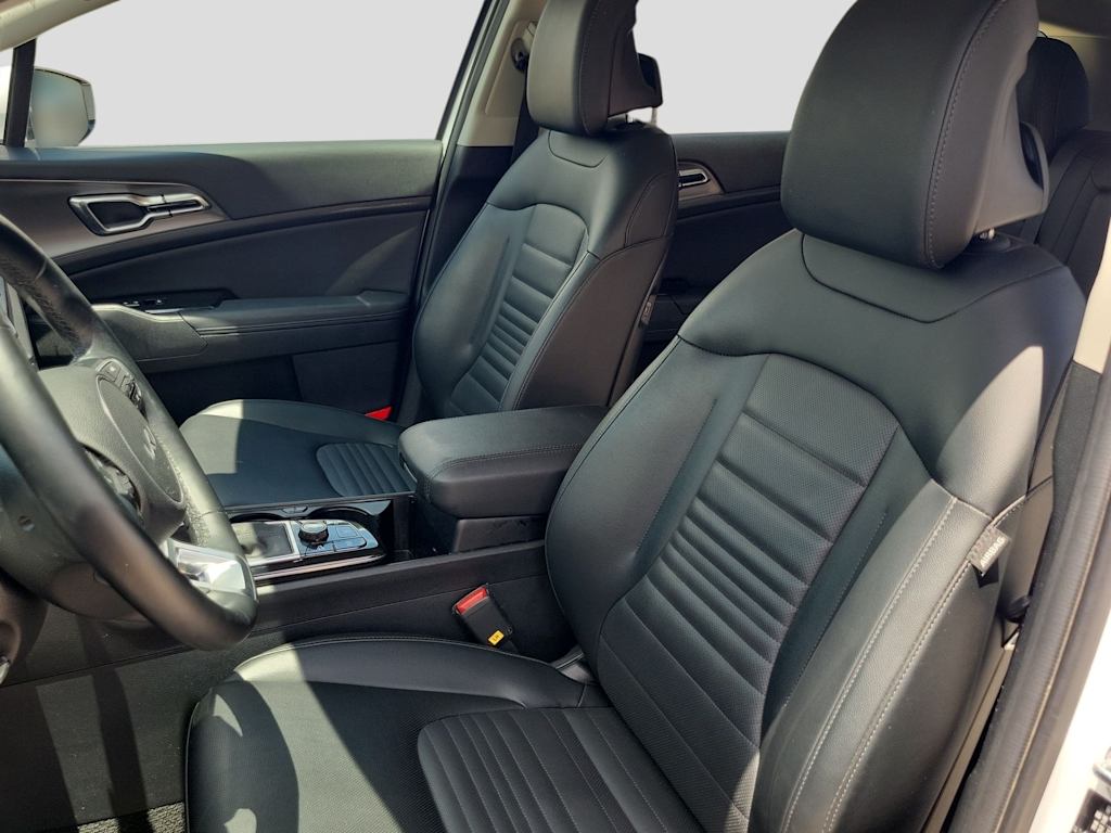 Thumbnail: 2025 Kia Sportage - 10