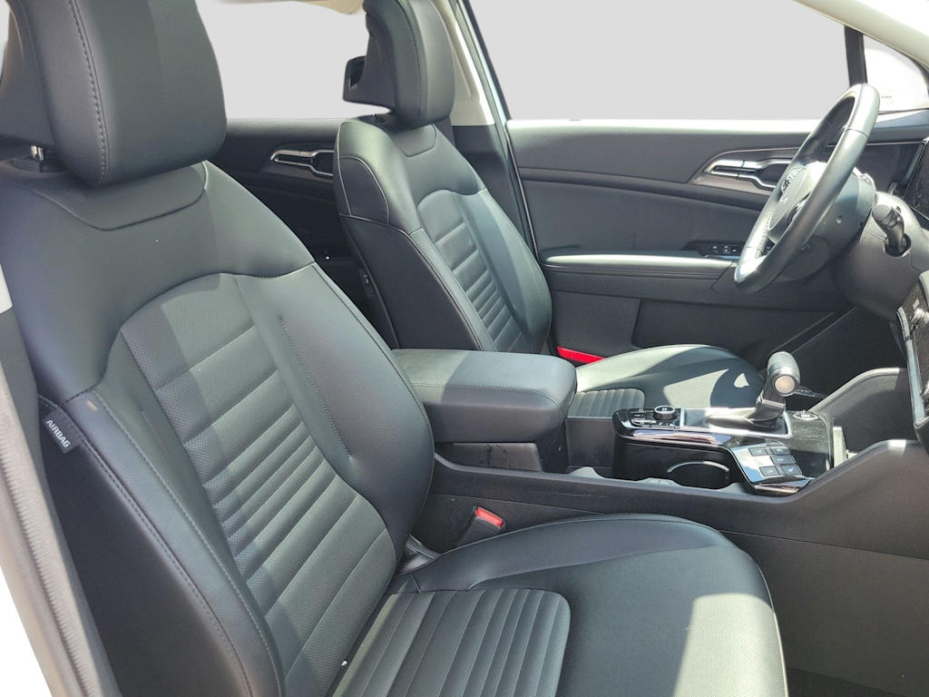 Thumbnail: 2025 Kia Sportage - 11
