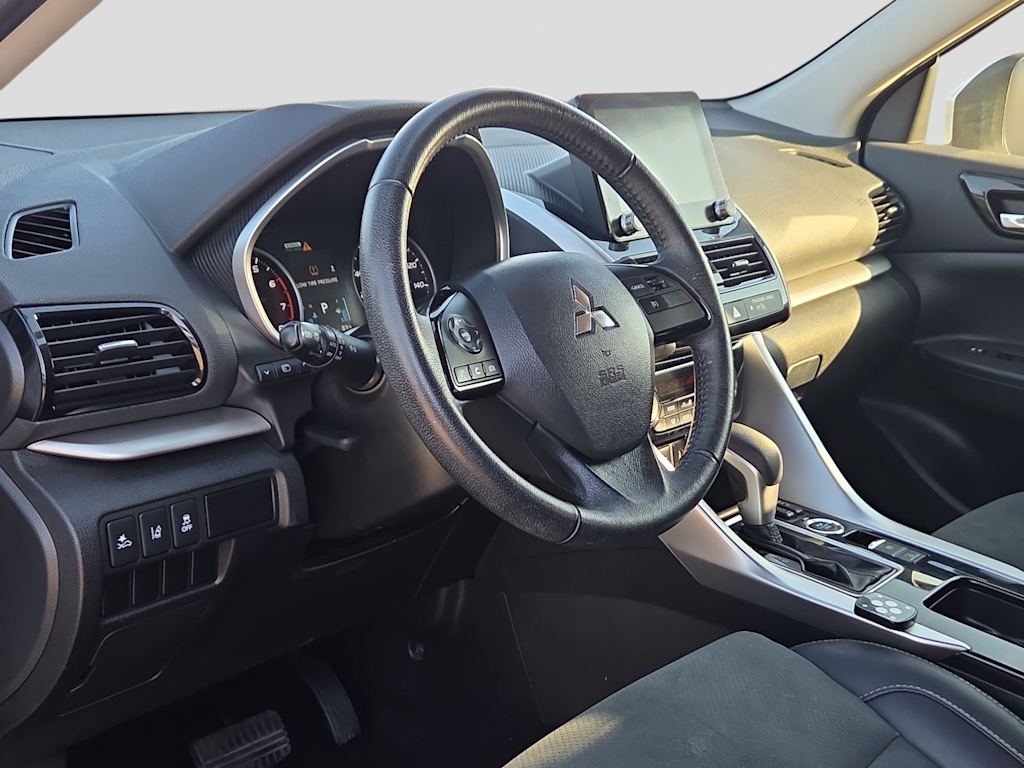 Thumbnail: 2023 Mitsubishi Eclipse Cross - 2