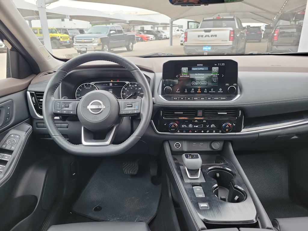 2023 Nissan Rogue SL 10