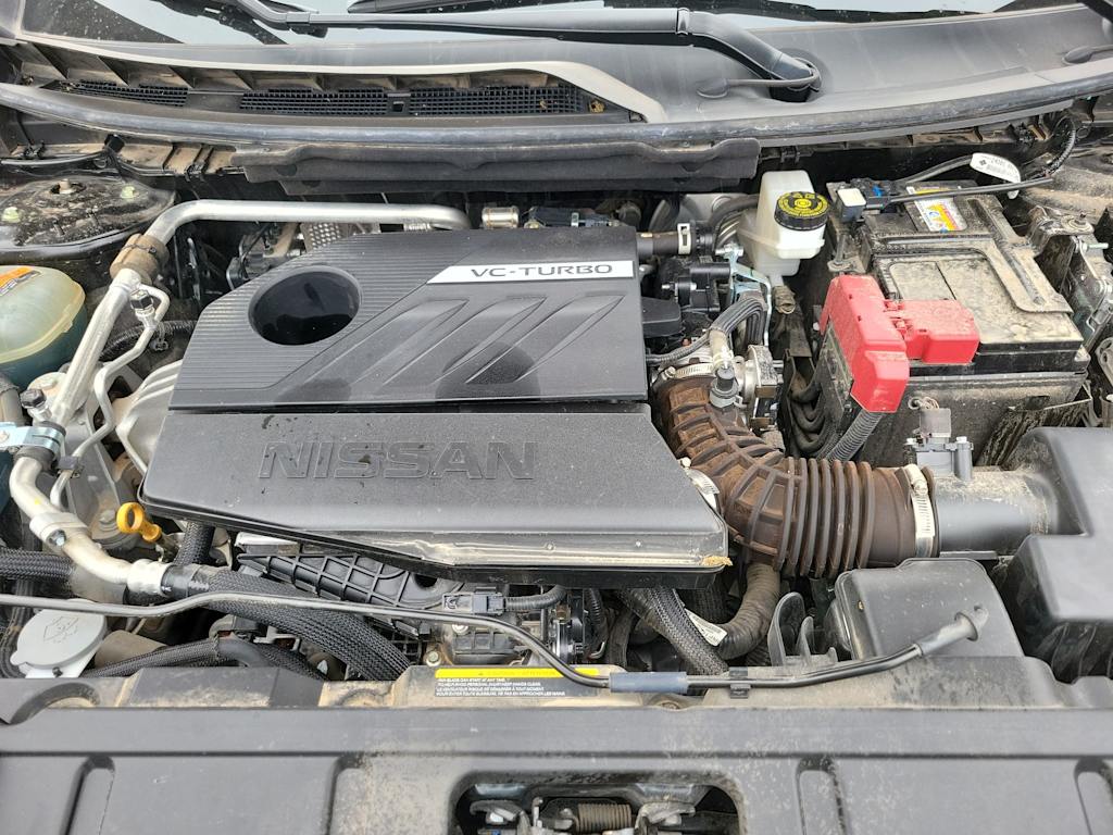2023 Nissan Rogue SL 9