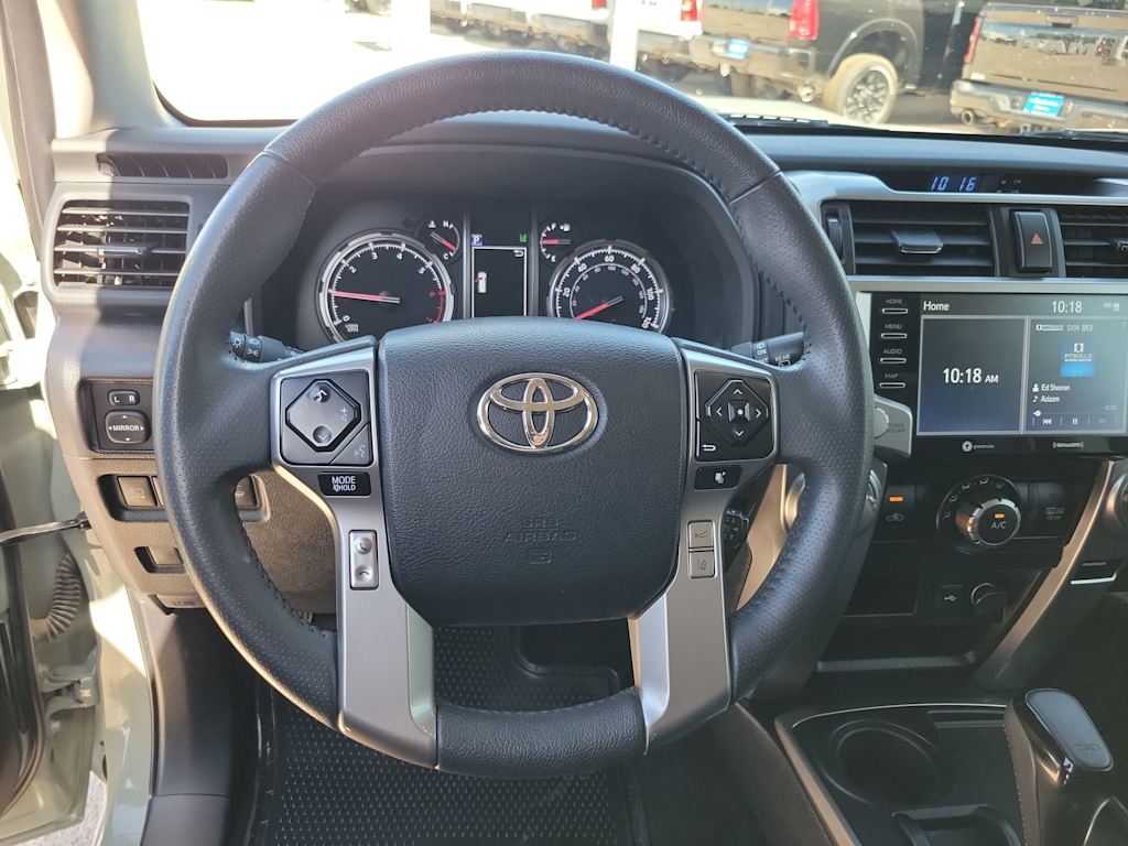 Thumbnail: 2023 Toyota 4Runner - 14