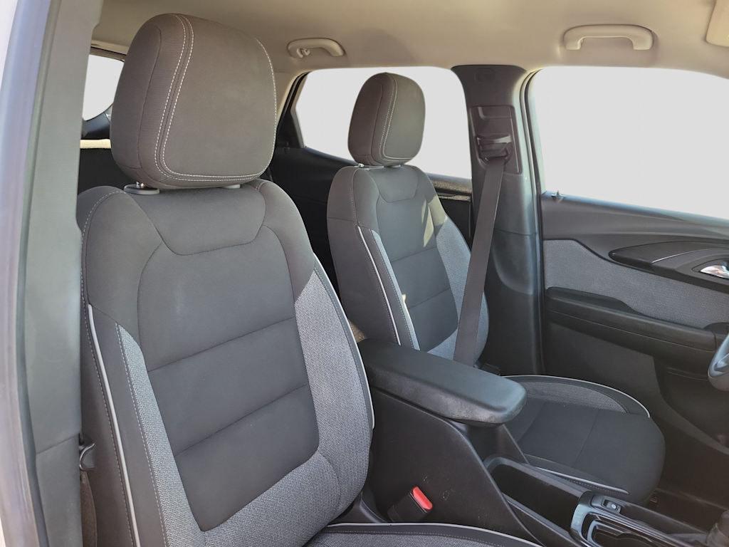 Thumbnail: 2023 Chevrolet TrailBlazer - 12