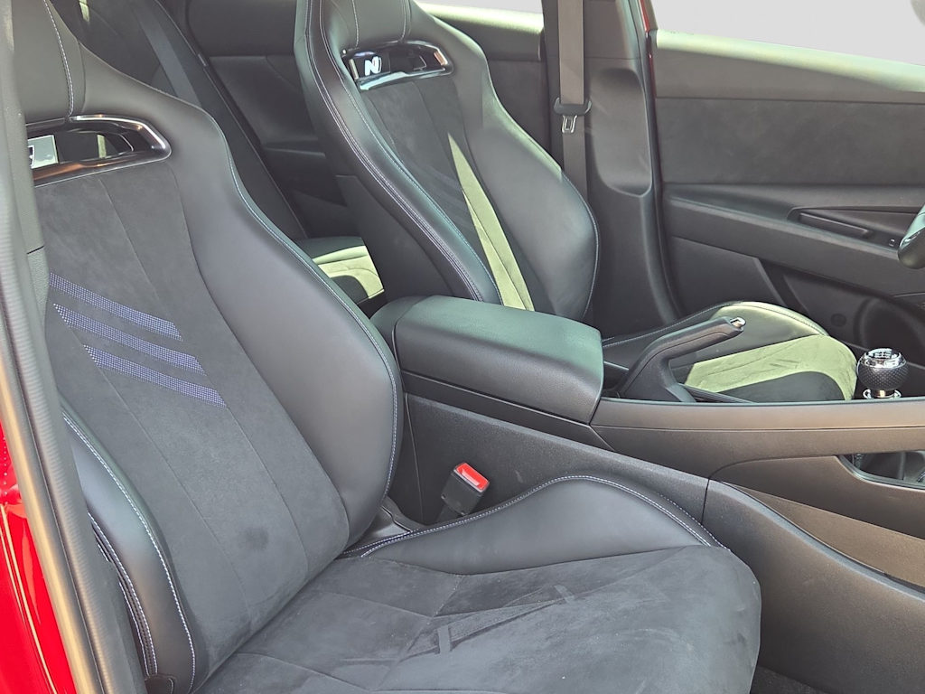 Thumbnail: 2024 Hyundai Elantra - 10