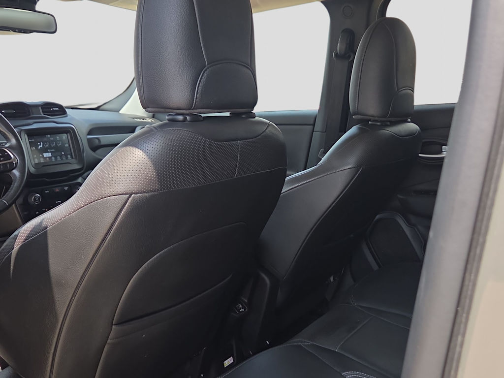 Thumbnail: 2020 Jeep Renegade - 12
