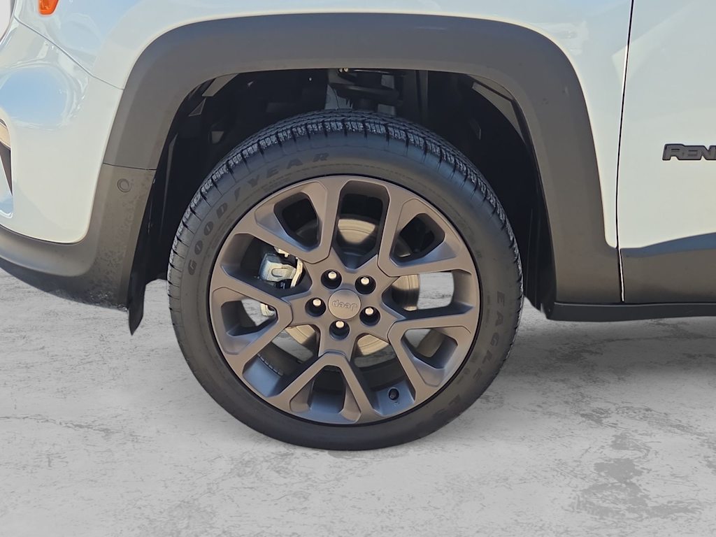 Thumbnail: 2023 Jeep Renegade - 8