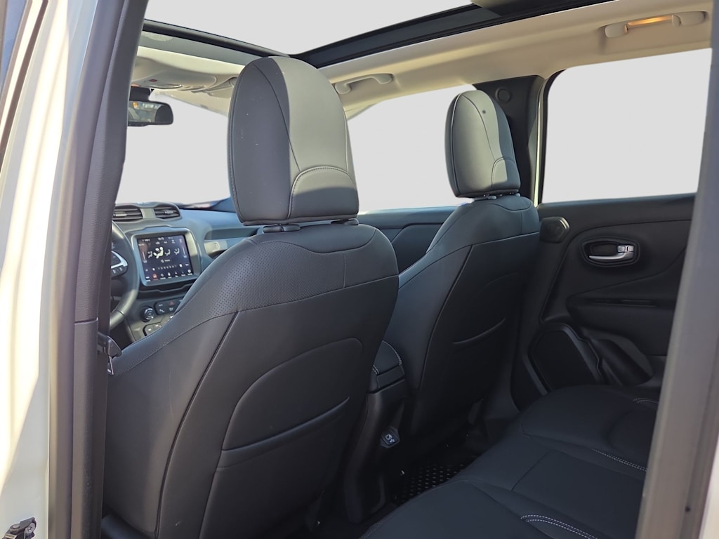 Thumbnail: 2023 Jeep Renegade - 12