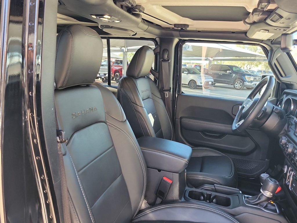 Thumbnail: 2023 Jeep Wrangler - 12