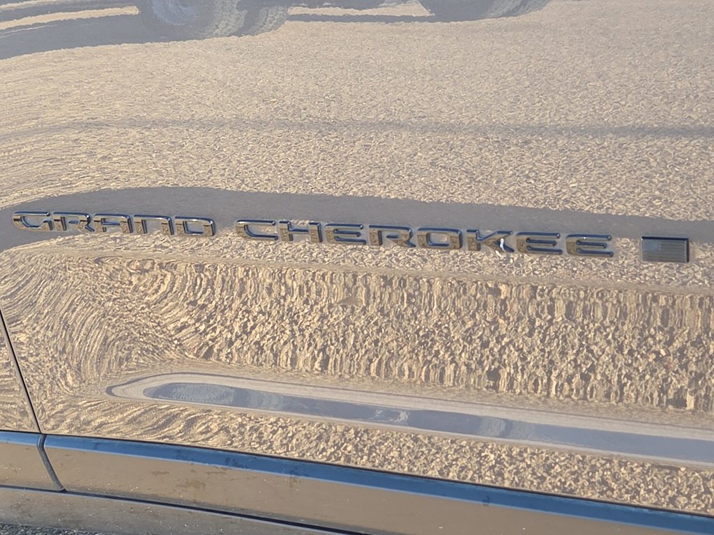 Thumbnail: 2025 Jeep Grand Cherokee - 13