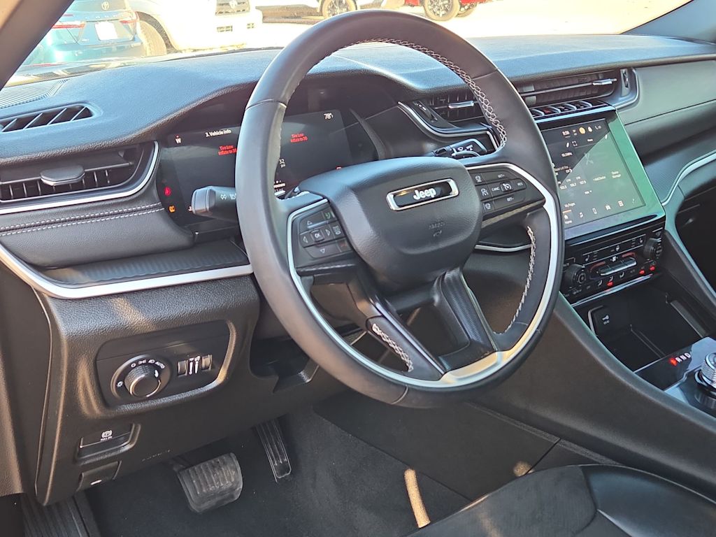Thumbnail: 2025 Jeep Grand Cherokee - 2
