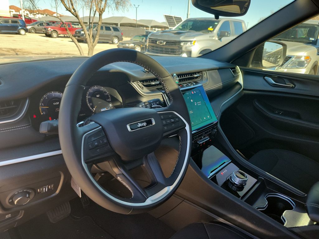 Thumbnail: 2024 Jeep Grand Cherokee - 2