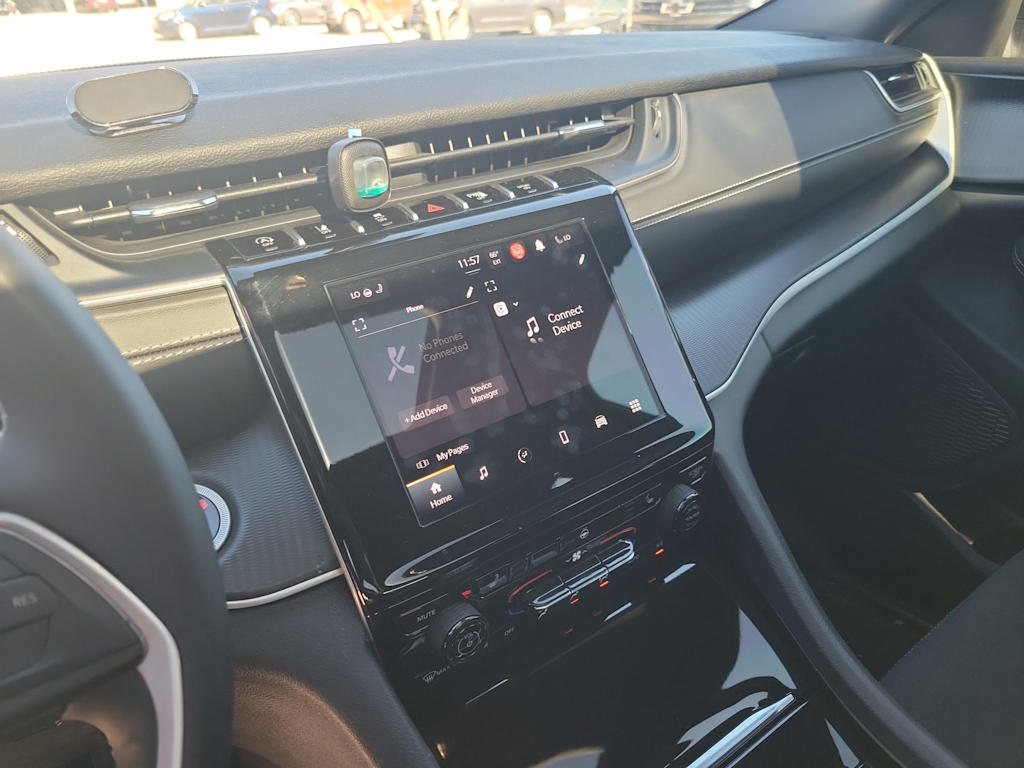 Thumbnail: 2024 Jeep Grand Cherokee - 15