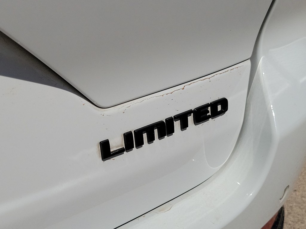 Thumbnail: 2023 Jeep Grand Cherokee - 7