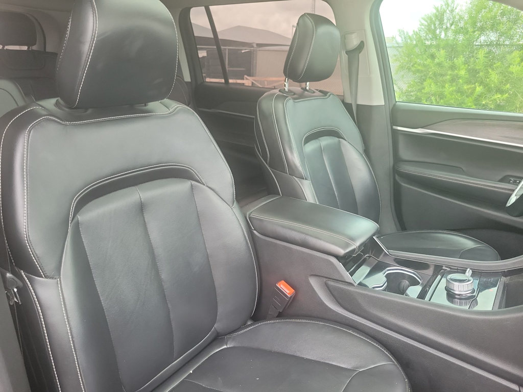 Thumbnail: 2021 Jeep Grand Cherokee L - 11