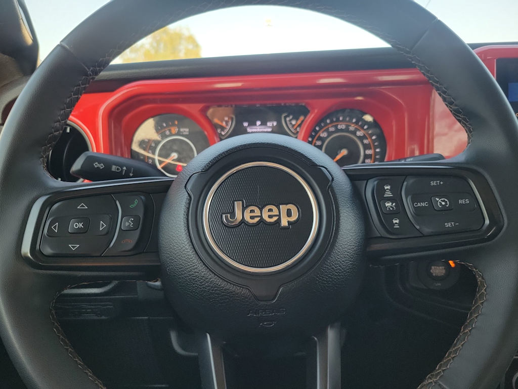 Thumbnail: 2024 Jeep Gladiator - 14