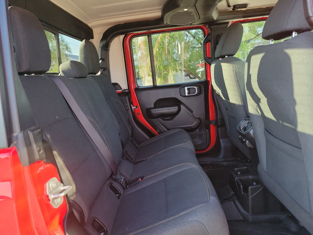Thumbnail: 2024 Jeep Gladiator - 23