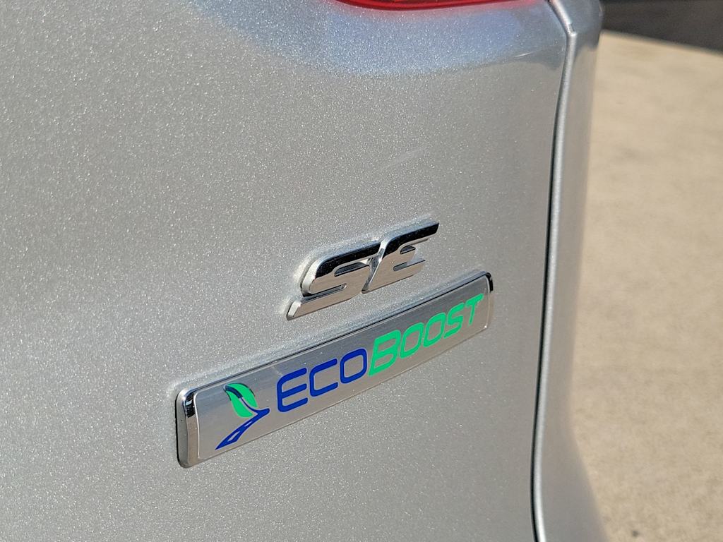 Thumbnail: 2013 Ford Escape - 7